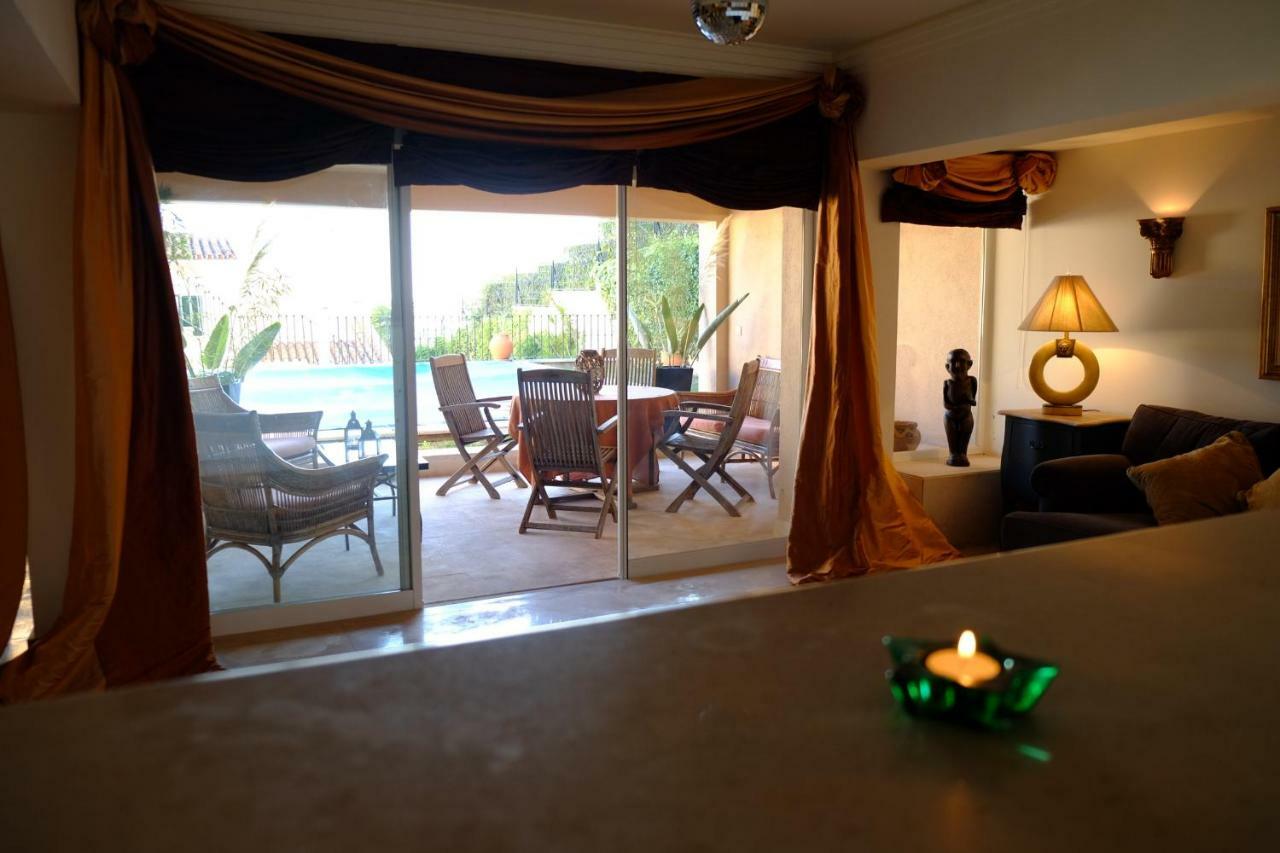 Apartamento Com Piscina Cruz Quebrada Exterior foto
